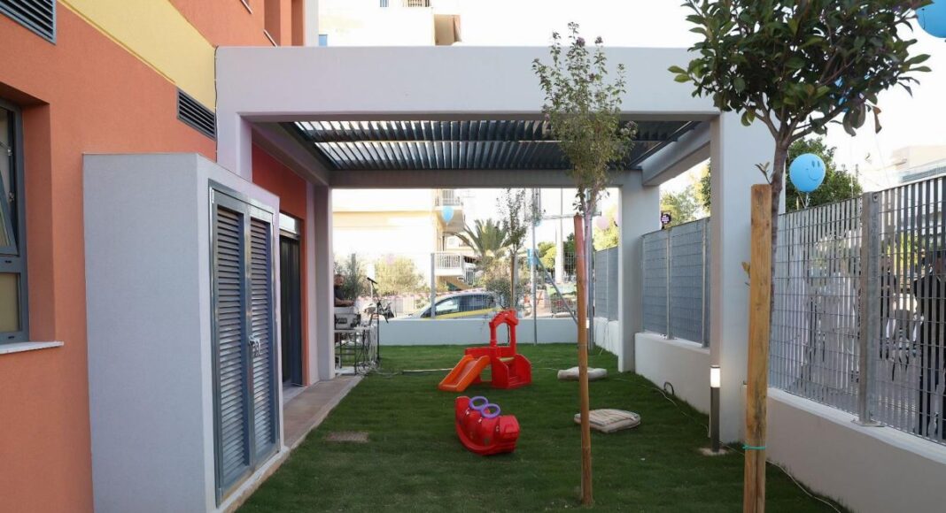 4400804-e1761812556392