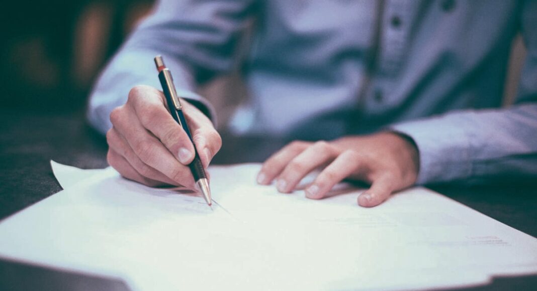 10-11-f1-16ypsos-1200x801-1