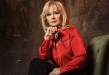 Φως στο Τούνελ: Η Αγγελική Νικολούλη επιστρέφει εκτάκτως με νέα εκπομπή μέσα στις γιορτές