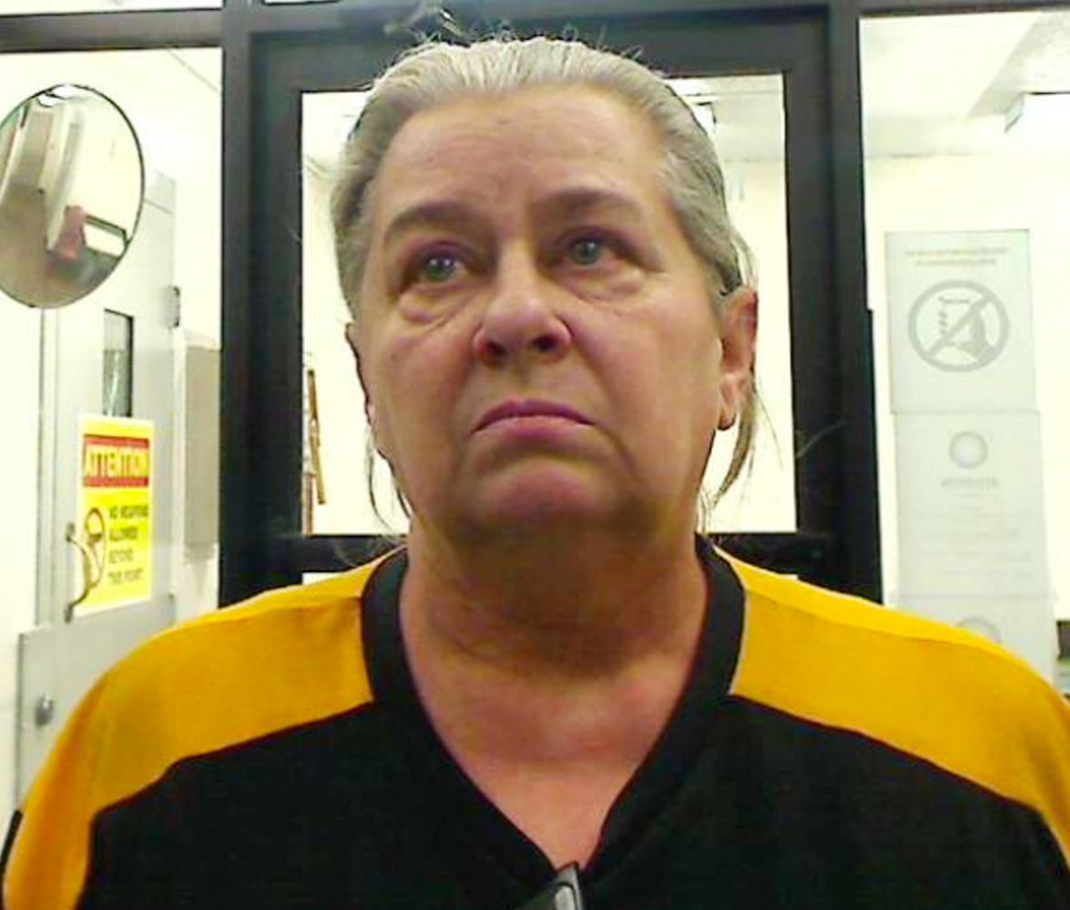 michelle-hundley-smith-mugshot2-022626-cf04b3e0009e494c8a4d1ceaaee5fef9