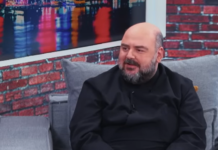 Πανελλήνιες 2026: Το συγκλονιστικό γράμμα του πατέρα Λίβυου που έγινε μάθημα ζωής για γονείς και παιδιά (VIDEO) Ο πατέρας Λίβυος καλεσμένος στο vidcast του Μάκη Πουνέντη